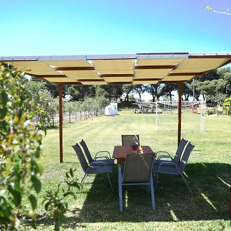 Nonta's Garden - Nature & Waves Apartment