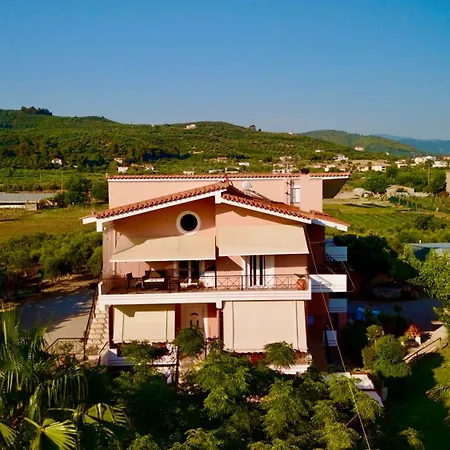 Nonta's Garden - Nature & Waves Апартаменты