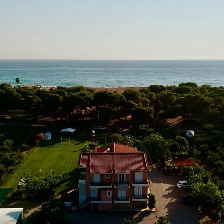 Nonta's Garden - Nature & Waves