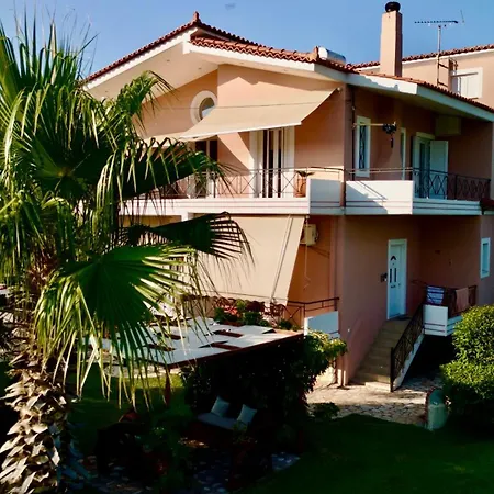 Nonta's Garden - Nature & Waves * Yiannitsokhorion