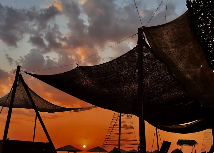 Nonta's Garden - Nature & Waves * Yiannitsokhorion