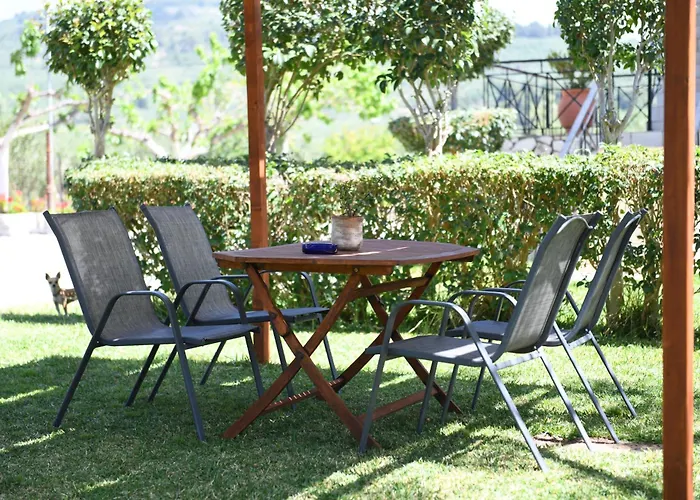 Nonta's Garden - Nature & Waves * Yiannitsokhorion